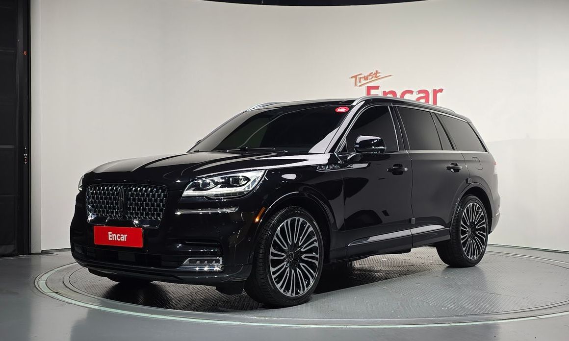 Lincoln Aviator