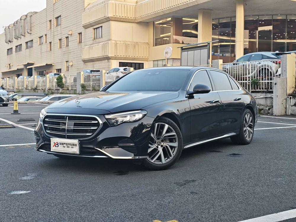 Mercedes-Benz Mercedes-Benz E-Class
