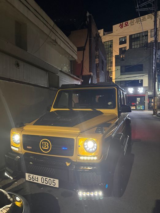 Mercedes-Benz G-Class