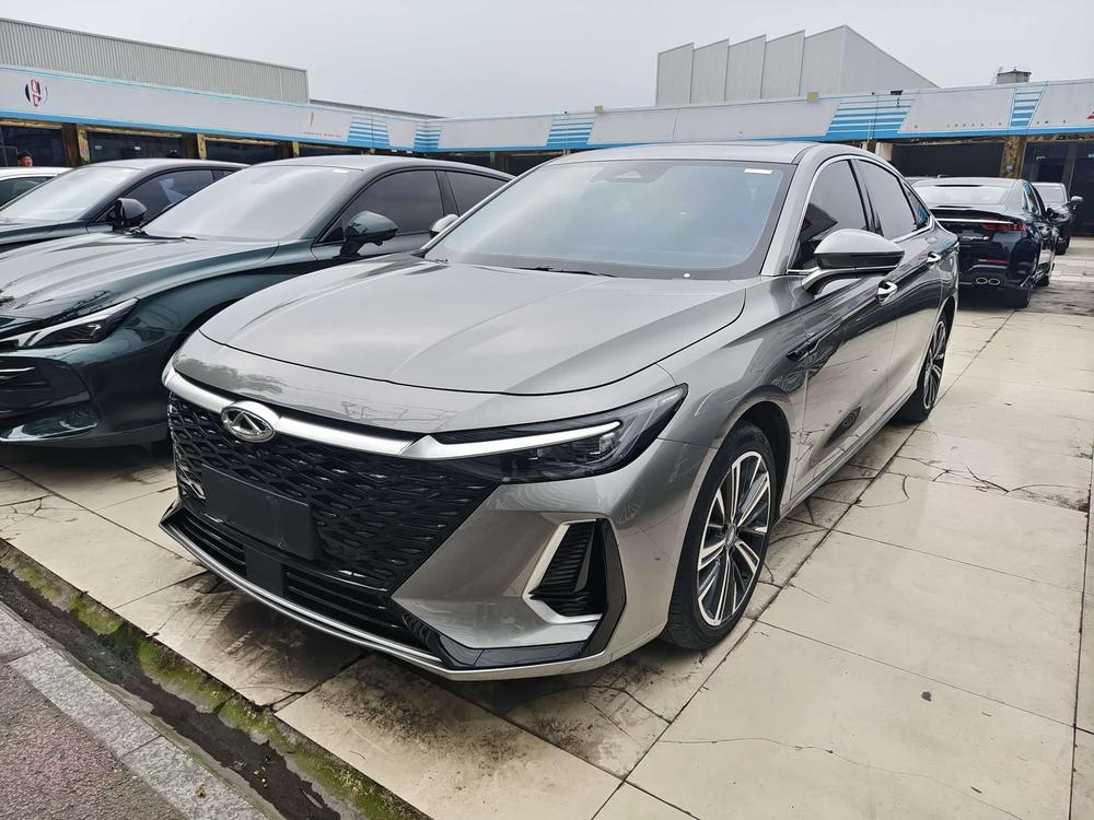 Chery Arrizo 8