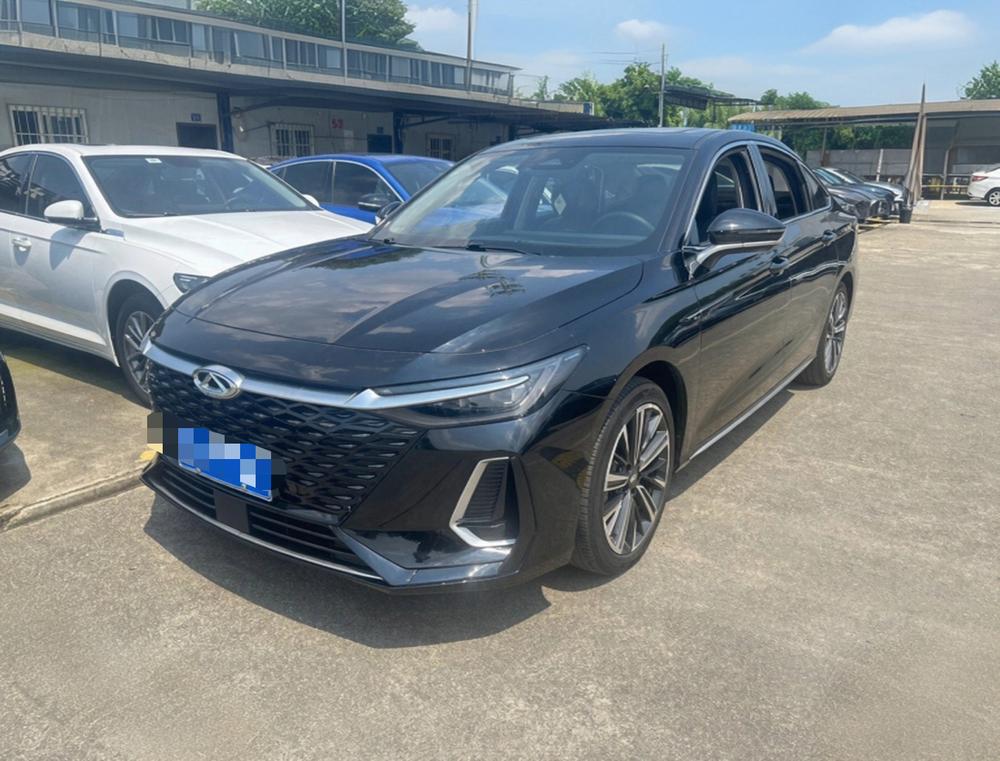 Chery Arrizo 8