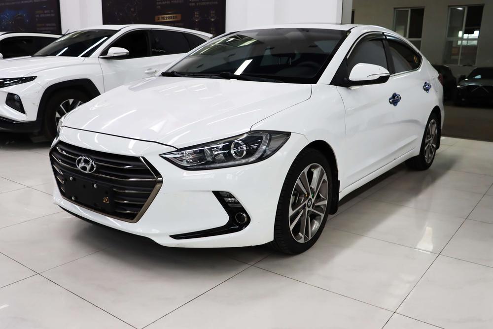 Hyundai Elantra Lingdong