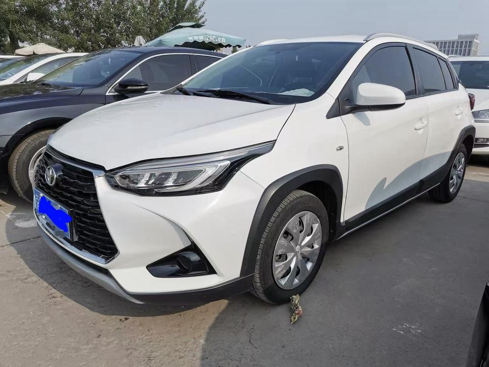 Toyota Yaris L