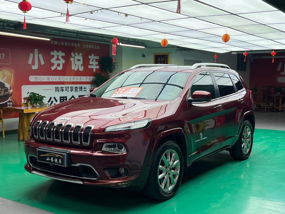 Jeep Cherokee