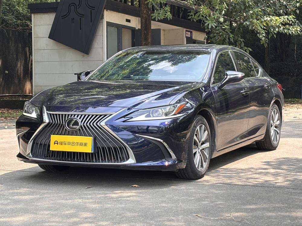 Lexus Lexus ES