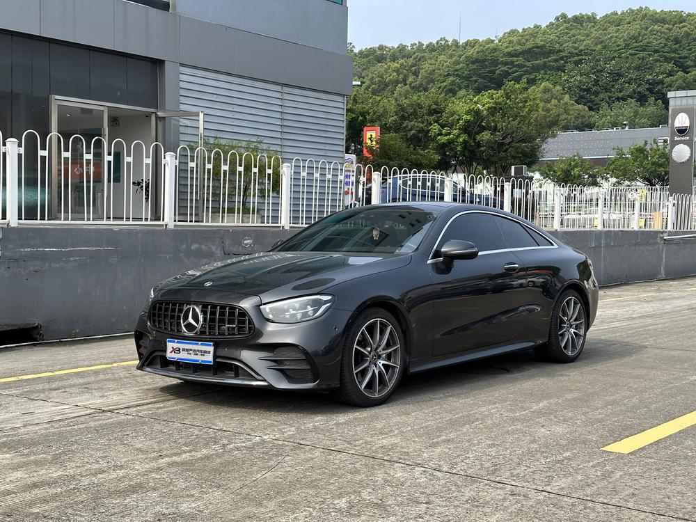 Mercedes-Benz Mercedes-Benz E-Class (Import)