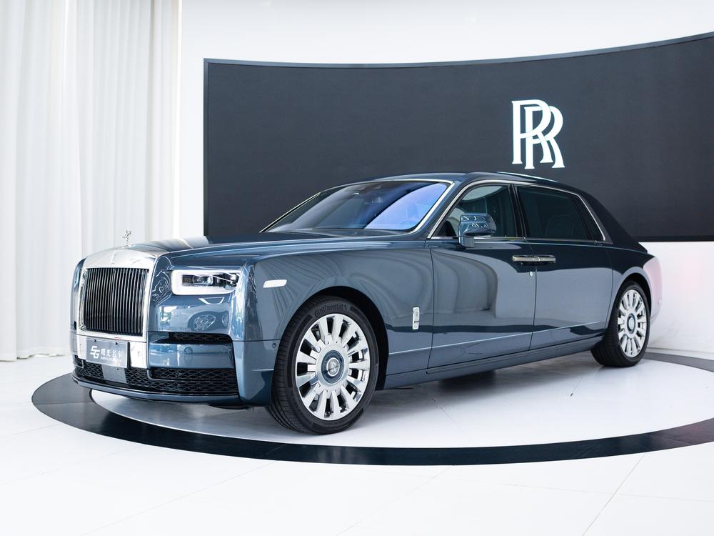 Rolls-Royce Phantom