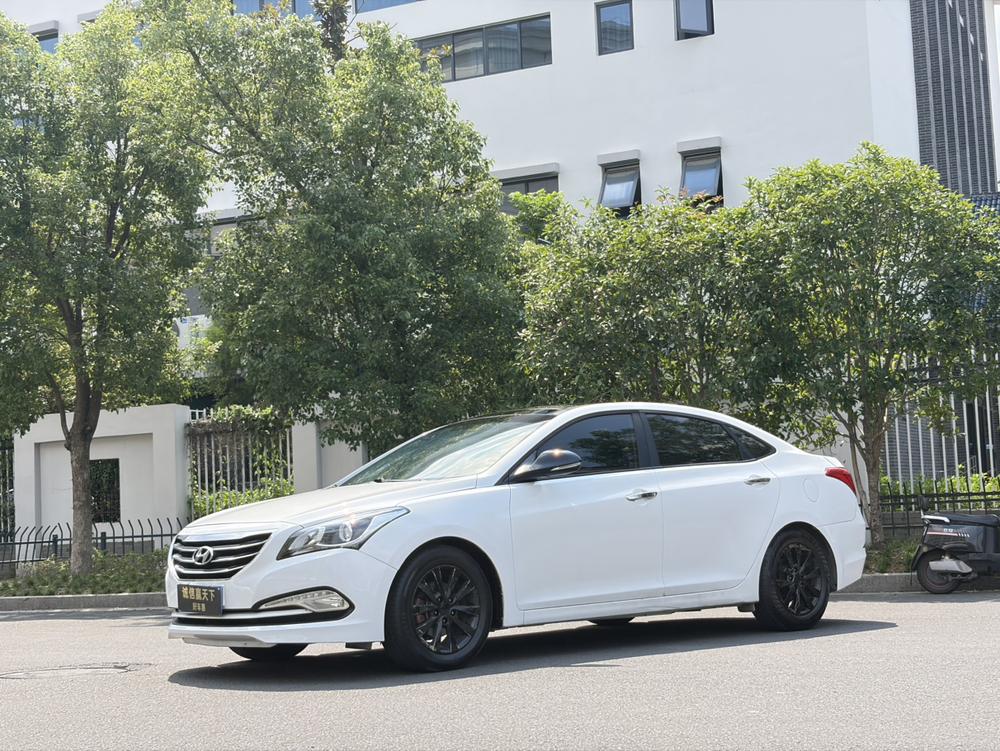 Hyundai Mistra