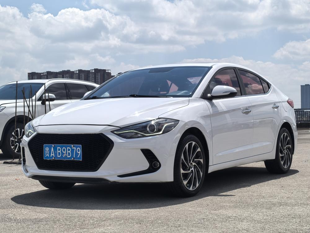 Hyundai Elantra Lingdong