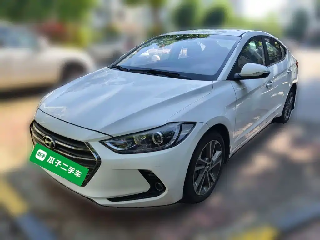 Hyundai Elantra