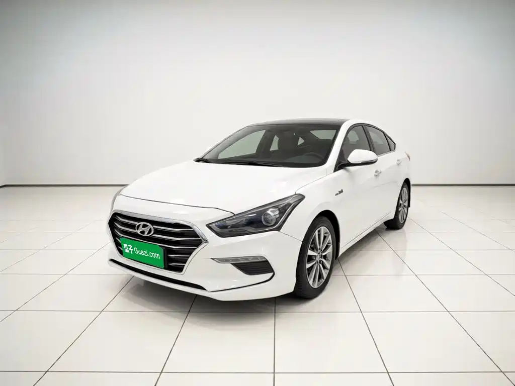Hyundai Mistra