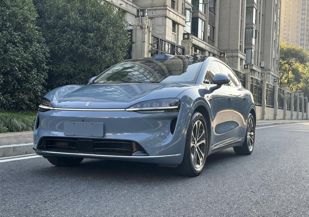 Maextro Luxeed R7