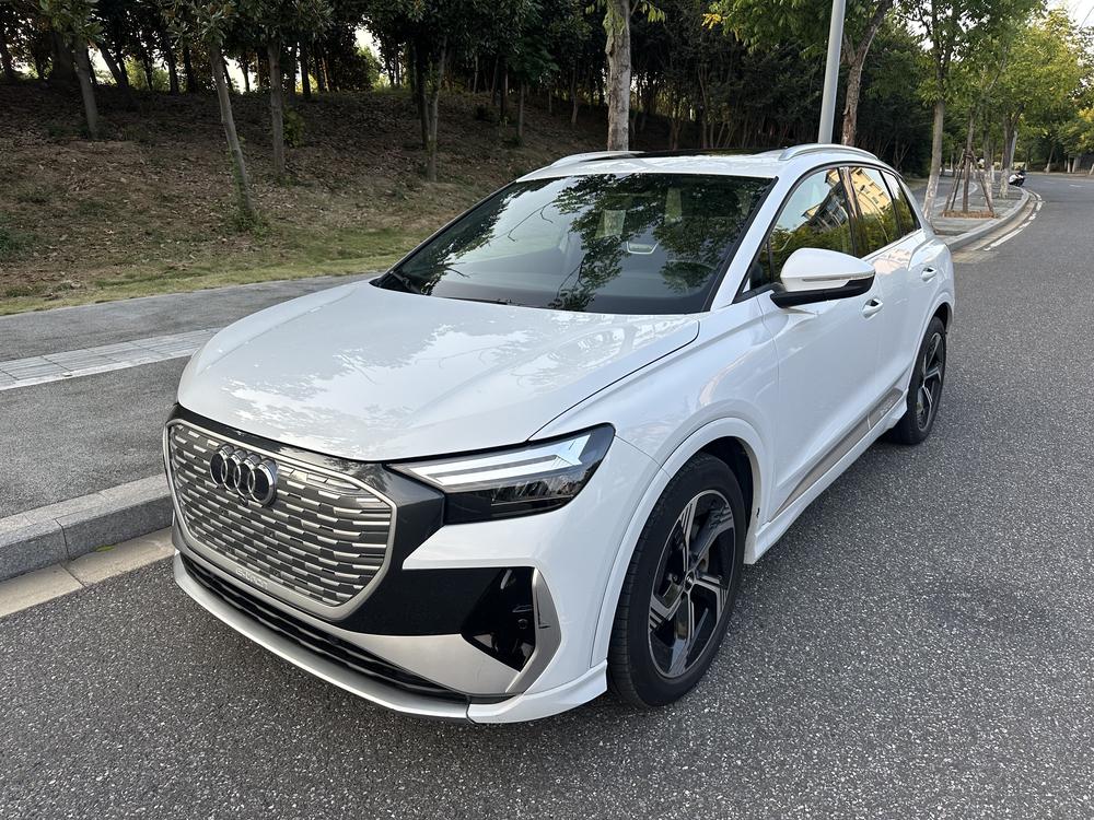 Audi Audi Q4 e-tron