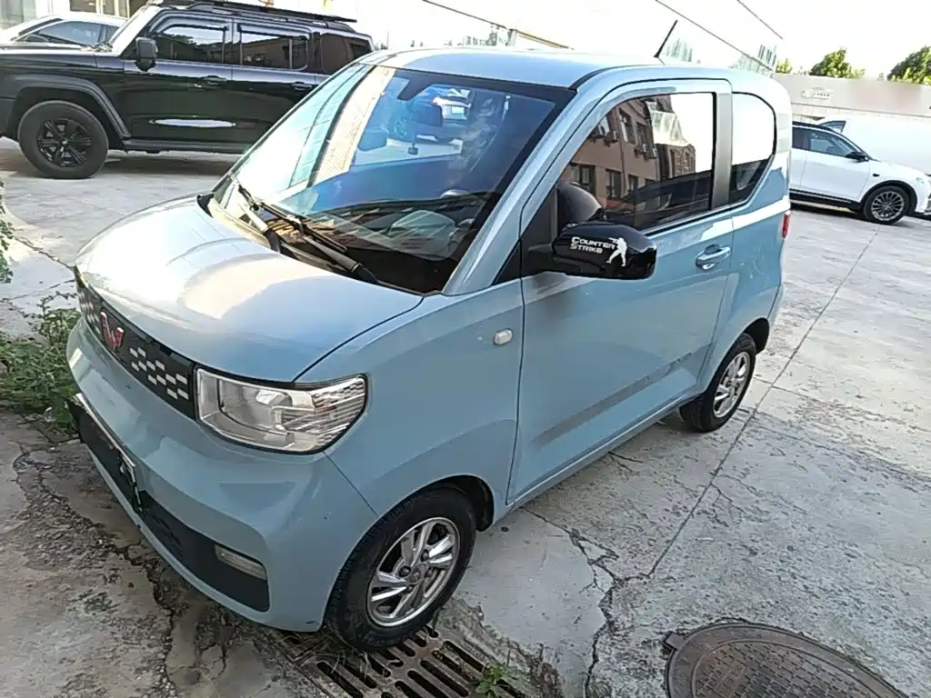Wuling MINIEV