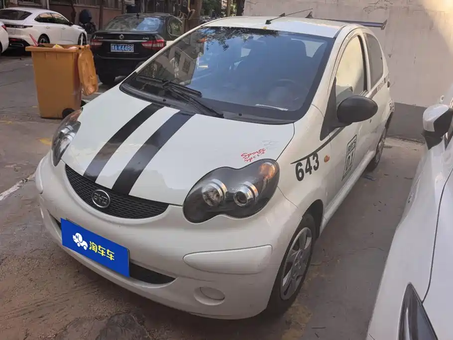 BYD F0
