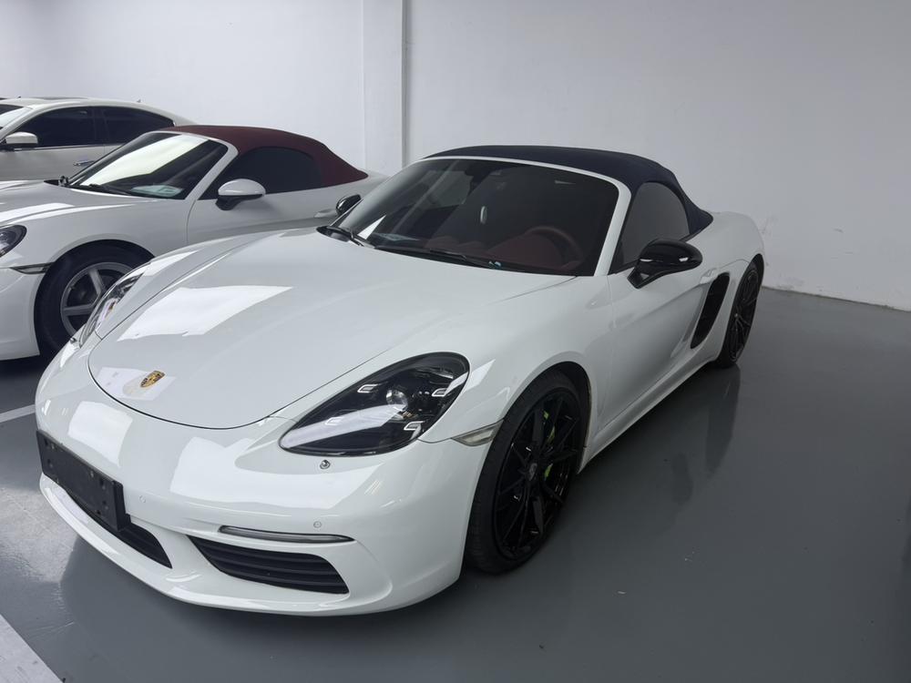 Porsche Porsche 718
