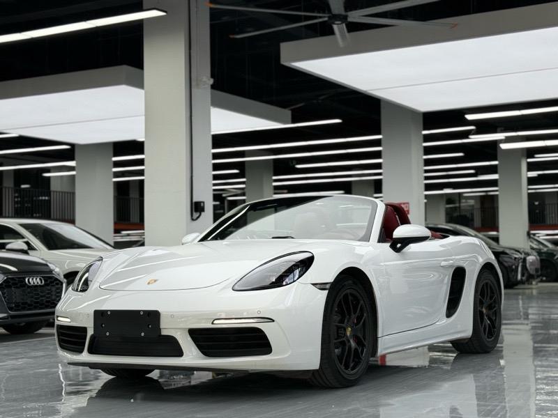 Porsche Porsche 718
