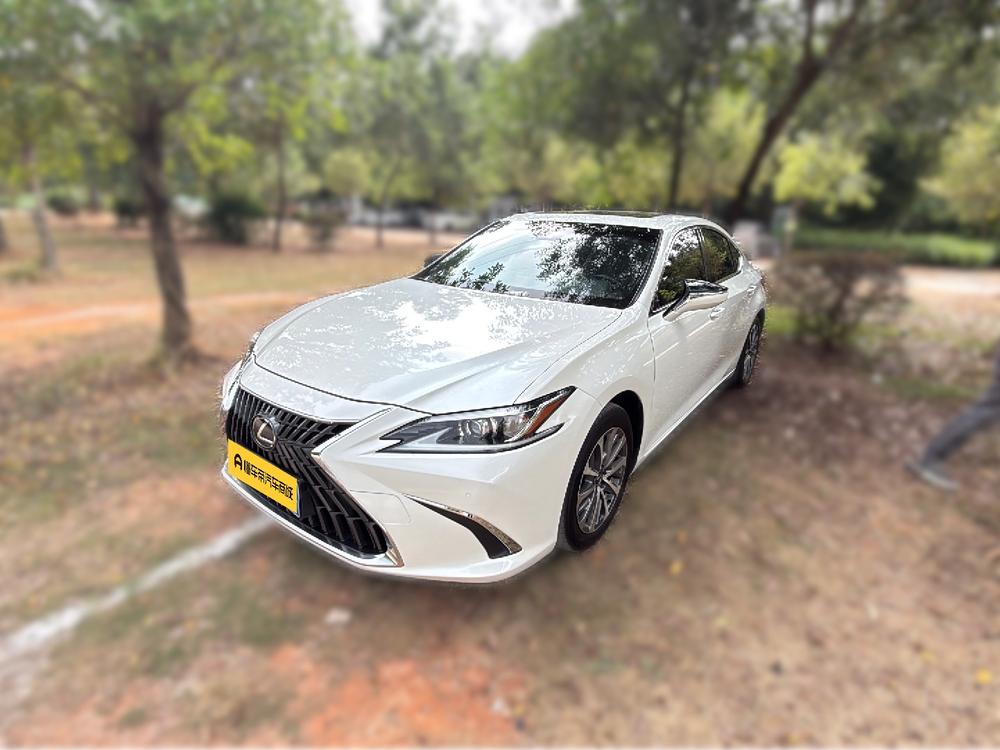 Lexus Lexus ES