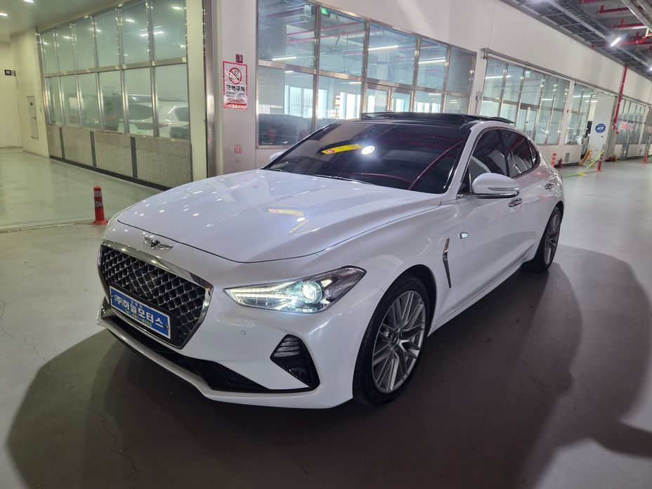 Genesis G70