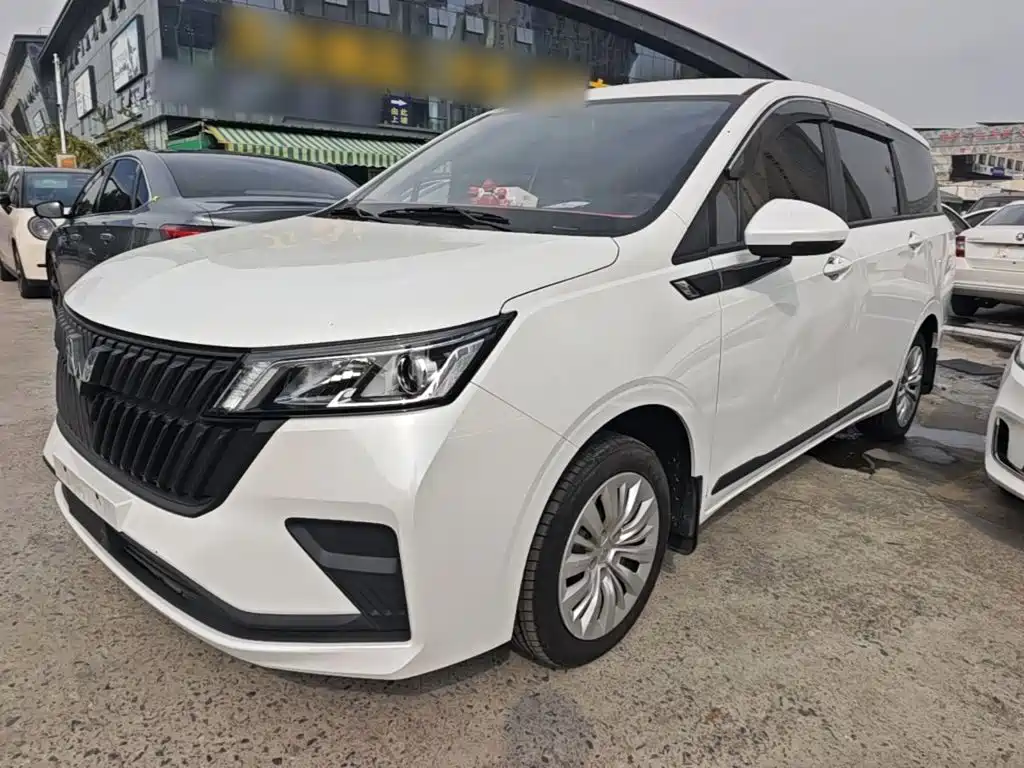 Wuling Jiachen