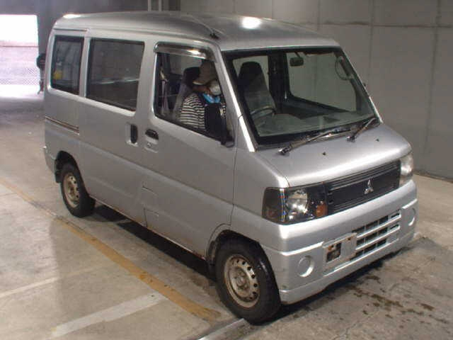MITSUBISHI MINICAB VAN