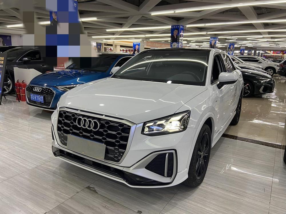 Audi Audi Q2L