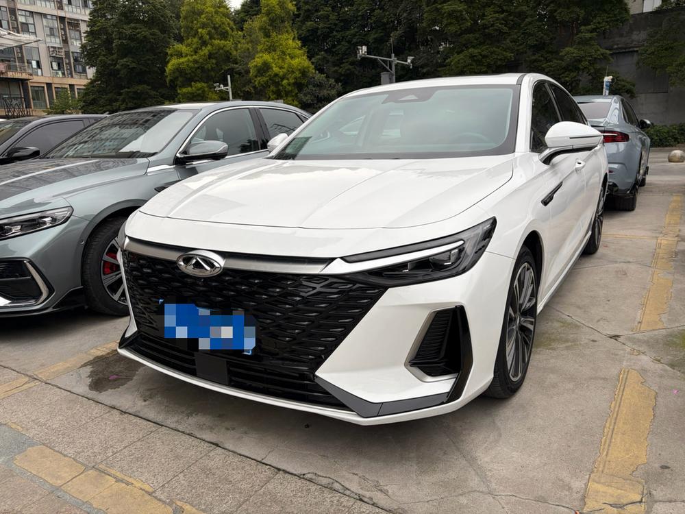 Chery Arrizo 8
