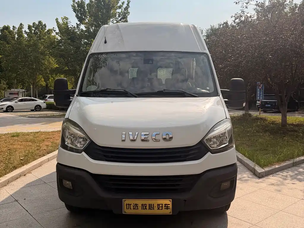 IVECO Ousheng
