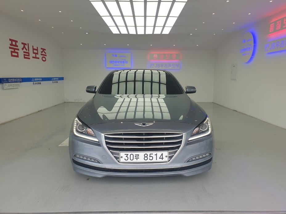 Hyundai Genesis