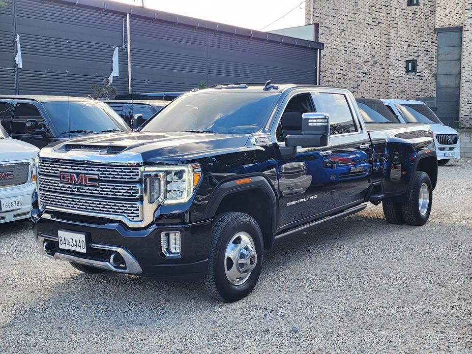 GMC Sierra